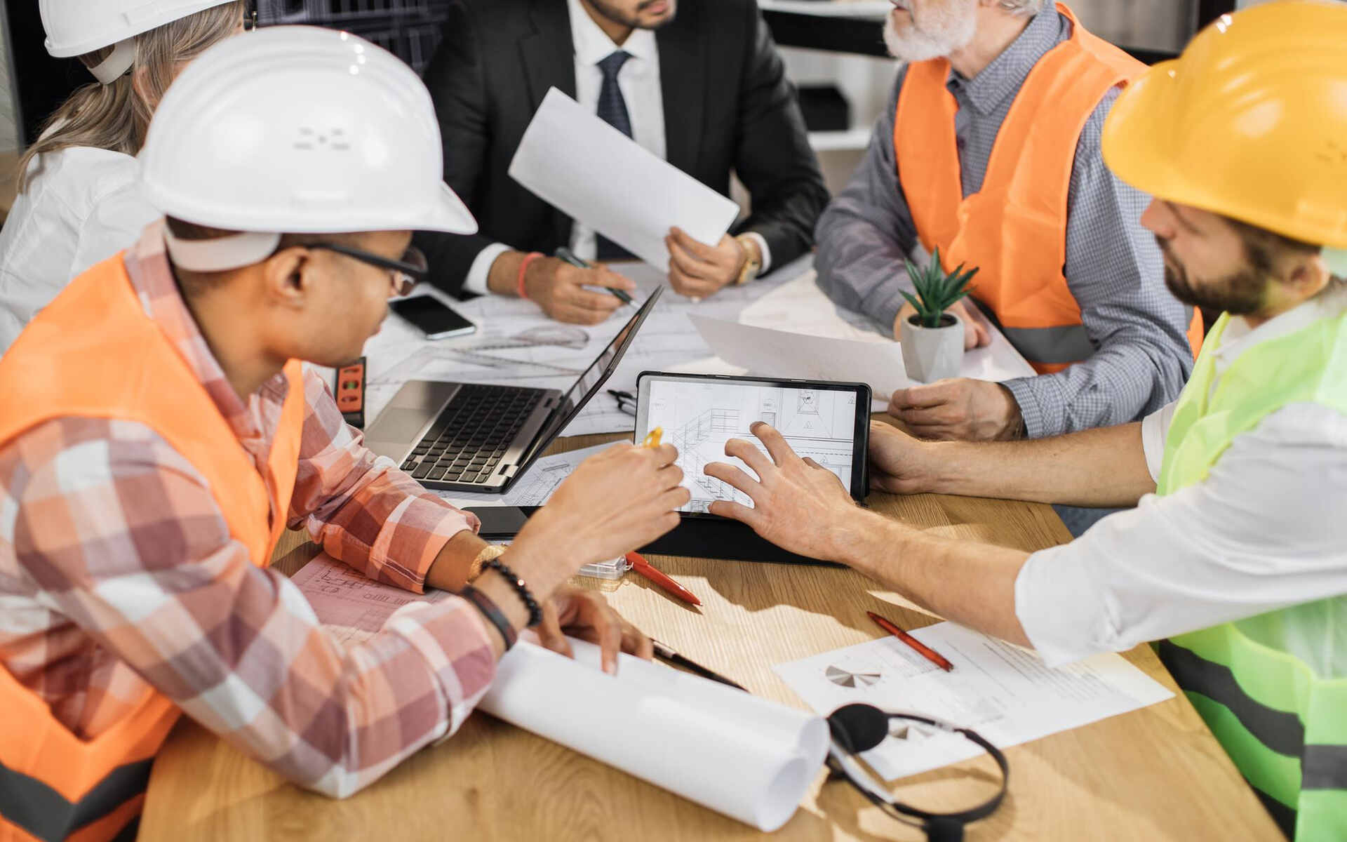 Raiven contractor group benefits