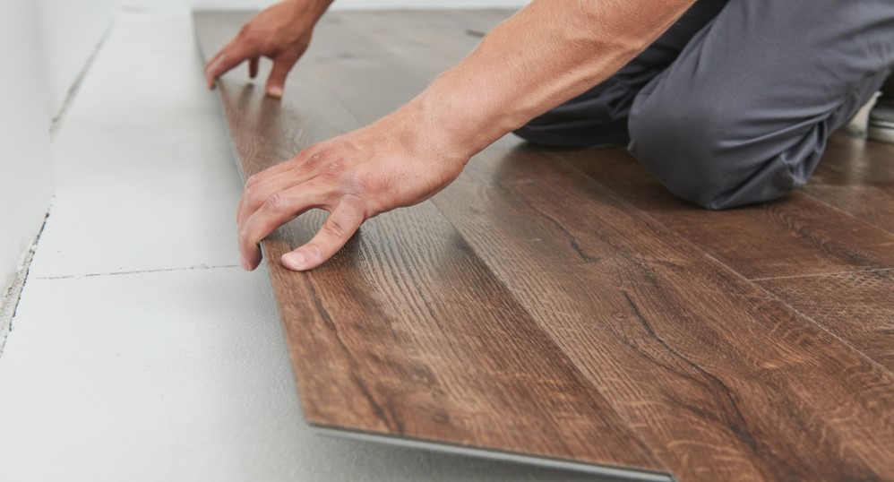 shutterstock_1512689903-vinyl-plank-flooring2